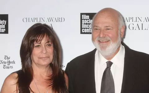 Actorul Rob Reiner și soția sa, găsiți morți în casa lor din Los Angeles. Principalul suspect de dublă crimă este fiul lor, Nick / Mesajul lui Barack Obama: "Michelle şi cu mine suntem îndureraţi"