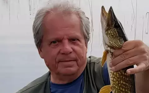 Eugen Roibu, realizatorul emisiunii "Pescar Hoinar" de pe TVR, a murit la 57 de ani: "Pentru unii dom’profesor, pentru alții pescarul veșnic începător ce avea noroc"