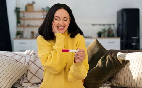 Fertilitatea nu e un subiect tabu: ESTROVITAL® FERTIVIA te ajută să-ți regăsești echilibrul hormonal