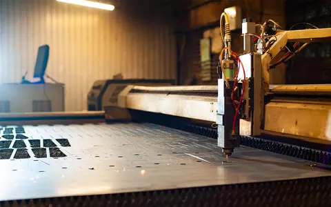 Ce presupune să operezi un echipament laser fiber