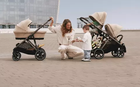 GAZELLE S de la CYBEX CĂRUCIORUL ALL IN ONE
