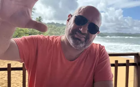 Cătălin Scărlătescu a publicat prima fotografie cu actuala iubită, în vacanța lor din Mexic. Cine este femeia de care s-a îndrăgostit după despărțirea de Doina Teodoru