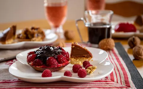 Alimentul care îți îmbolnăvește creierul dacă este consumat după masă. Riscul de demență crește cu 69%