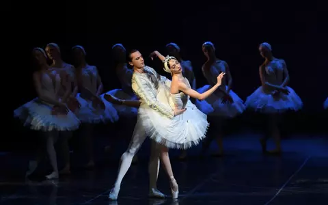 Prim-balerinii Operei Naționale București dansează alături de stelele baletului mondial, pe scena galei dedicate lui Brâncuși