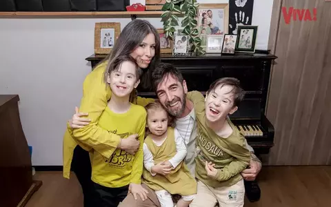 Ce relație au gemenii cu sindrom Down ai Cristinei Bălan cu sora lor mai mică: "Au complicități, se înțeleg din priviri. Sigur că și ei sunt copii și, uneori, au tensiuni ca toți copiii" / EXCLUSIV