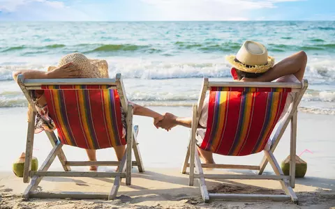 Vouchere de vacanță pentru bugetari 2026. Noi reguli pentru acordarea tichetelor în valoare de 800 de lei