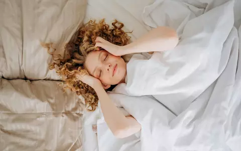 Cum se tratează insomnia: opțiuni eficiente pentru un somn odihnitor