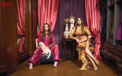 Iulia Albu și fiica ei, Mikaela, pictorial EXCLUSIV din vila istorică în care tocmai s-au mutat: "Fiecare cameră, fiecare perete, fiecare por din acest proiect a însemnat o muncă titanică"