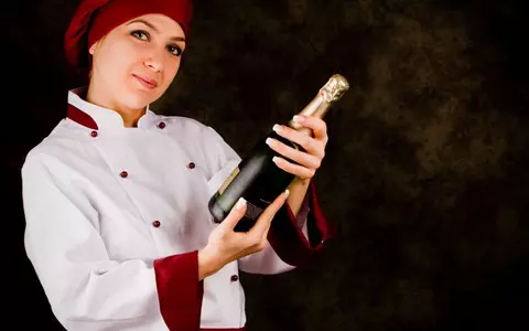 Cum să folosești vinul spumant la gătit