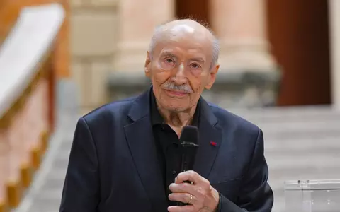 Ce probleme de sănătate are Victor Rebengiuc, la 93 de ani: „Nu pot ieși din casă decât cu ajutor. Fără baston, nu am echilibru” / S-a tratat la Tuncay Ozturk, fostul soț al Andreei Marin