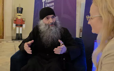 Sfaturi, învățături și rugăciuni de la Părintele Pimen Vlad: ”Rugăciunea scurtă e cea mai bună, pentru că o poți spune tot timpul, și pe drum, peste tot”. Cum ne pregătim pentru Postul Paștelui / EXCLUSIV