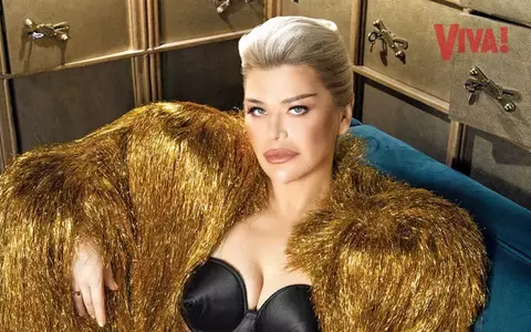 Ce spune Loredana despre prieteniile din showbiz: "Credeam că am foarte mulți prieteni, dar ei se cern, ca prin sită. Investim din ce în ce mai puțin în prietenie odată ce trecem prin niște experiențe care, uneori, pot fi traumatizante" / EXCLUSIV