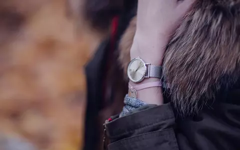 Ceas damă: un accesoriu elegant și practic, ideal de oferit în dar