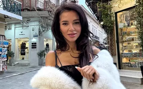 Primele imagini cu Ruxandra Luca, după ce a fost surprinsă în ipostaze tandre cu un medic căsătorit, în mașină. Alături de cine a fost văzută
