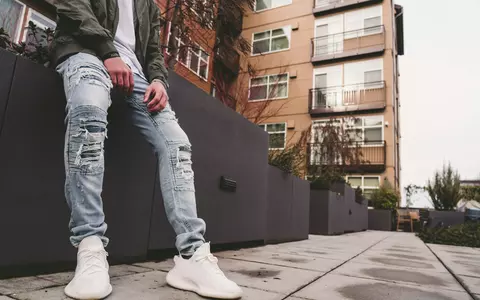 Cum completezi stilul masculin prin alegeri vestimentare simple, dar inspirate