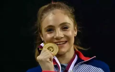 Gimnasta Sabrina Voinea s-a bătut cu o halterofilă, în incinta complexului Lia Manoliu din București: "S-au păruit ca în filme! Palme, tot ce trebuie"/ Motivul scandalului