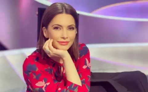 Cum arăta Andreea Berecleanu la 18 ani, când a debutat în presă: "Din primul salariu, mi-am cumpărat un inel din argint și am făcut plinul de benzină"
