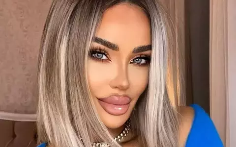 Bianca Drăgușanu, replică tăioasă după ce a fost criticată că apelează la filtre de înfrumusețare: "Oricum sunt frumoasă. Dacă mă întâlnește față în față se scurge sub adidasul meu!"