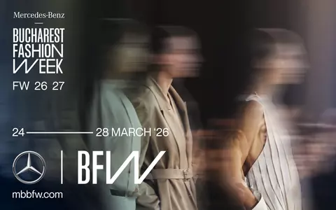Începe Mercedes-Benz Bucharest Fashion Week FW26/27 – cinci zile dedicate modei, noii generații de designeri și dialogului creativ internațional, completate de un moment multisenzorial dedicat incluziunii persoanelor cu deficiențe de vedere