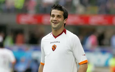Detalii emoționante despre începutul lui Cristi Chivu în fotbal și lecțiile dure de viață primite de la tatăl său: "Vreau să fiu măcar pe jumătate din omul, soţul şi tatăl care a fost Mircea Chivu"