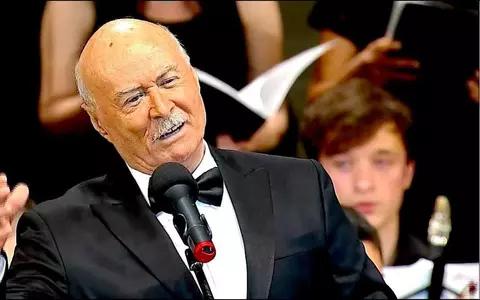 Tudor Gheorghe a fost externat. Artistul se afla la Iași, când a leșinat în camera de hotel: "A avut cădere de tensiune și i s-a făcut rău. Băiatul lui s-a speriat și a chemat ambulanța"
