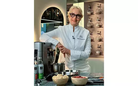 „CAKE BREAK”, un nou show cu deserturi și invitați surpriză 