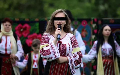 Interpreta de muzică populară Andreea Micu a murit la doar 17 ani. Tânăra a făcut AVC înainte să urce pe scenă: "S-a dus să cânte la îngeri"