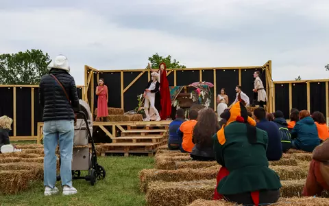 Shakespeare Village la Craiova: între lumea elisabetană și energia prezentului 