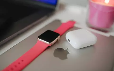 Cu ce vine nou Apple Watch SE seria 3 în 2026: funcții, design și preț actualizat