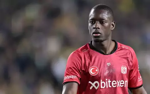 Kader Keita a fost trimis în judecată pentru ucidere din culpă și părăsirea locului accidentului. Fotbalistul de la Rapid a lovit mortal o femeie pe trecerea de pietoni