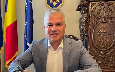 Adrian Veștea a ignorat ultimatumul PNL de a-și depune mandatul: „Poziția mea nu se schimbă, indiferent de presiunile care se fac asupra mea. Sunt convins că acest Guvern va trece”