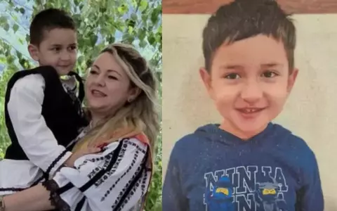 Alexandru, băiețelul din Sibiu găsit în pădure, apariție emoționantă la o sărbătoare tradițională.  A urcat pe scenă în aplauzele comunității