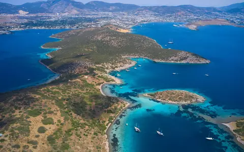 Secretele ospitalității desăvârșite: de ce rămâne coasta mediteraneeană etalonul vacanțelor fără griji