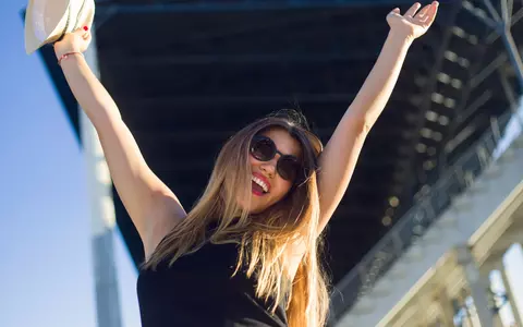 Cum îți construiești outfitul perfect de festival vara asta