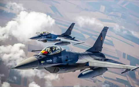 Încă o dronă a intrat în spațiul aerian al României, pentru a patra zi consecutiv. MApN: "Două aeronave F-16 au fost ridicate de la sol"/ Mesajele transmise de Nicușor Dan și alți lideri politici