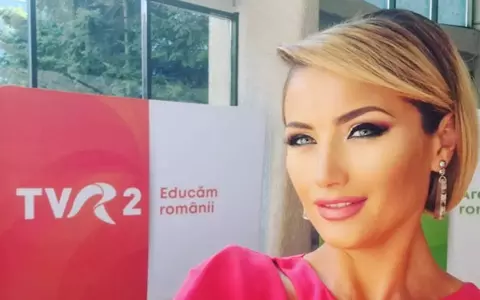 Cum a ajuns Stela Popa din Republica Moldova să prezinte știri la TVR 2: "Mi s-a mai împlinit un vis din copilărie. Prima basarabeancă la un pupitru de ştiri din România!" / Este soția lui Dan Dungaciu de la AUR