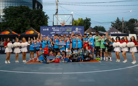 Republica sportului: 20.000 de oameni au ieșit în stradă să facă sport la Ploiești. Tamaș, Torje, Corina Ungureanu și Leonard Doroftei, printre participanți