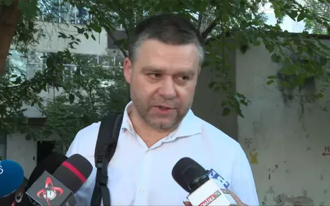 Ciprian Ciucu a mers la Poliţie, direct din vacanță, pentru controlul judiciar: "Sunt nevinovat, am această prezumție de nevinovăție. Eu n-am luat mită și n-am luat șpagă"