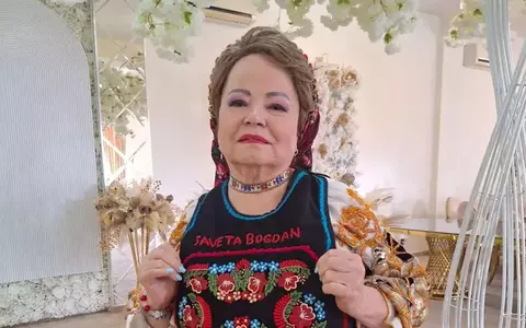 Cum se simte Saveta Bogdan după ce a avut mâna în ghips o săptămână: „Încă mă doare”. Ce o îngrijorează pe artistă înainte de plecarea în vacanță / EXCLUSIV