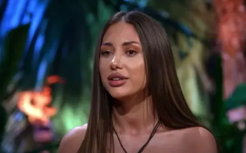 Bianca Giurcă încă face terapie, la trei ani de când a participat la Insula Iubirii: „Vreau să devin cea mai bună variantă a mea. Insula mi-a arătat exact ce fel de om sunt și ce pot schimba”