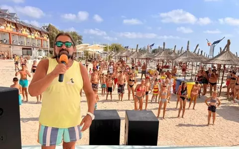 Cu ce se ocupă Gheorghe Gheorghiu în sezonul estival și ce spune despre hotelul unde-și petrece fiecare vară de ani buni: ”Sunt prezent în această afacere prin fundația mea culturală” / EXCLUSIV