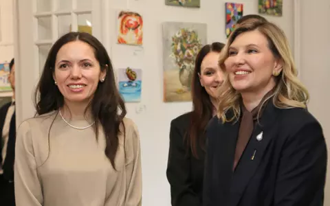 Mirabela Grădinaru, vizită la Kiev, de Ziua Independenței Ucrainei, fără Nicușor Dan: "În momentul în care prietenii noștri sunt atacați, ar trebui să le fim alături"/ Cum s-a îmbrăcat partenera președintelui