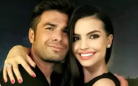 Adrian Mutu, despre relația cu Sandra, după 10 ani de căsnicie: „Apreciez multe la ea – răbdarea, înțelepciunea, susținerea de care mi-a dat dovadă”