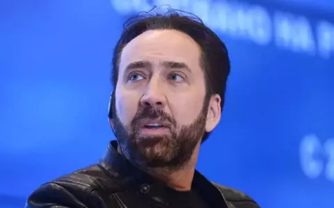 Nicolas Cage, de nerecunoscut la 62 de ani. Actorul a stârnit un val de reacții, după ce a apărut pe covorul roșu, la un eveniment recent cu părul și barba complet albe