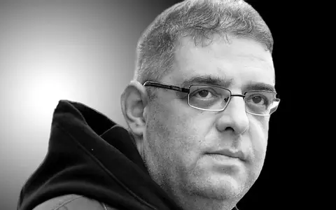A murit jurnalistul Patrick André de Hillerin, cofondator al Academiei Cațavencu: „A fost un talent nativ, rar și irepetabil”