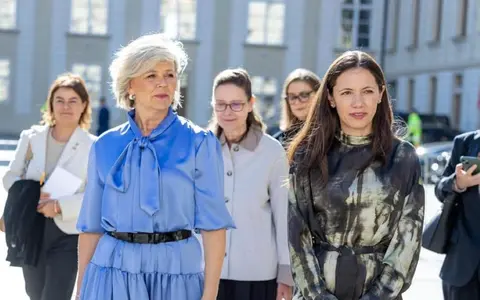 Cum s-a îmbrăcat Mirabela Grădinaru la întâlnirea cu Prima Doamnă a Cehiei. Partenera președintelui Nicușor Dan a vizatat câteva ONG-uri pentru copii și tineri din Praga