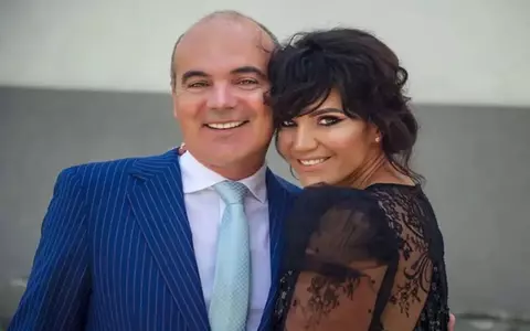 Soția lui Rareș Bogdan, afaceri de sute de mii de euro în București. Din ce câștigă bani Florina Bogdan, dincolo de averea fabuloasă a părinților săi: "E fiică de multimilionari"