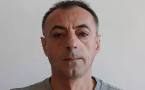 A murit comentatorul Răzvan Apostolescu, vocea emisiunii „Fotbal minut cu minut”. Avea 66 de ani: „S-a grăbit să se ducă sus și să transmită de acolo!”