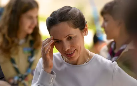 Mirabela Grădinaru, schimbare de stil vestimentar. A renunțat la rochiile vaporoase și colorate și a adoptat ținute sobre, în culori neutre / Cum s-a îmbrăcat la ultimele evenimente de la Cotroceni