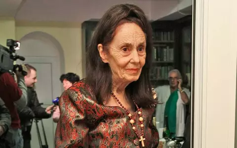 Adriana Iliescu se judecă de peste 20 de ani pentru o casă moștenită de la tatăl ei. Acuză că i-a fost vandalizată proprietatea și că rudele au vândut mai mult decât le revenea